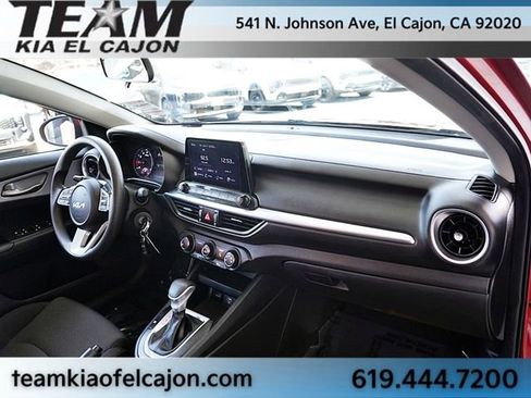 Used 2022 Kia Forte LXS w/ LXS Technology Package FWD image 10