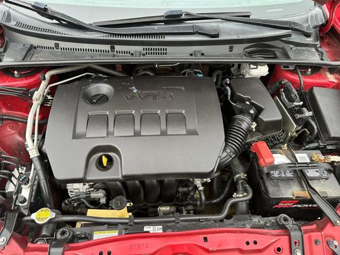 Used 2014 Toyota Corolla S FWD image 29