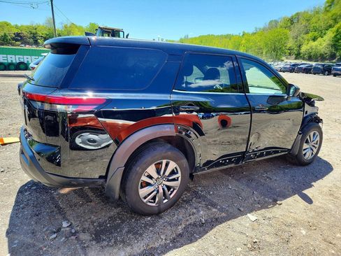 Used 2025 Nissan Pathfinder S AWD/4WD image 5