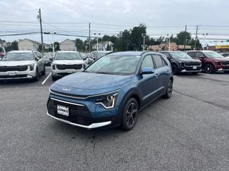 New 2026 Kia Niro EX FWD video 1