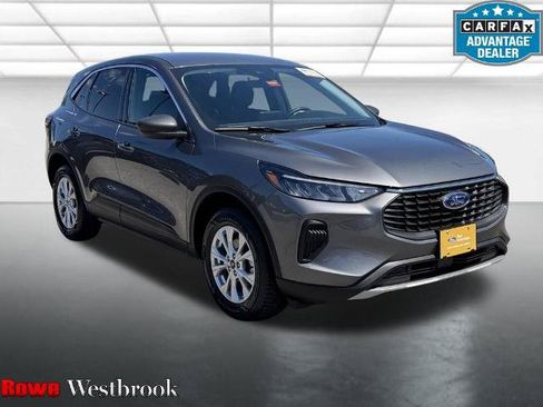 Certified 2023 Ford Escape Active AWD/4WD image 1
