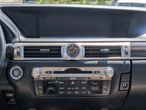 Used 2018 Lexus GS 350 AWD w/ Premium Package image 16