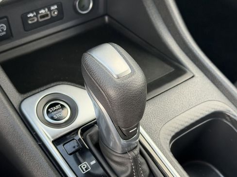 Used 2025 Nissan Sentra SV FWD image 20