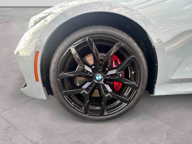 Certified 2026 BMW 330i xDrive Sedan w/ M Sport Package AWD/4WD image 14