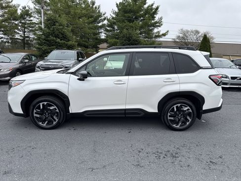 Certified 2025 Subaru Forester Limited image 27