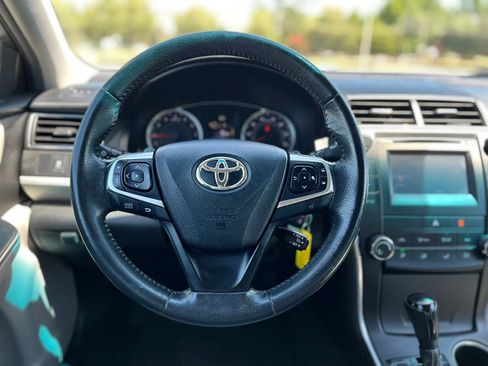 Used 2017 Toyota Camry SE FWD image 15