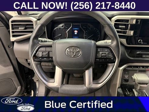 Used 2022 Toyota Tundra SR5 w/ Convenience Package image 10