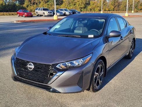 New 2025 Nissan Sentra SV image 6