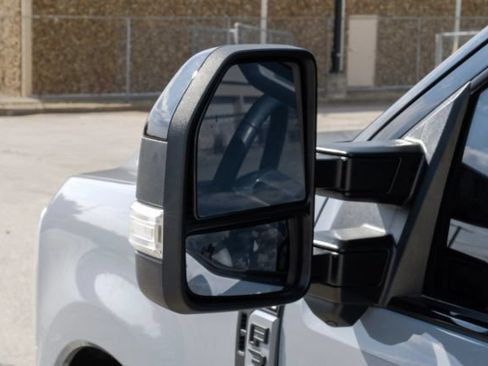 Used 2024 Ford F350 Limited w/ FX4 Off-Road Package AWD/4WD image 63