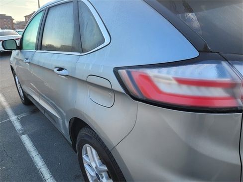 Used 2021 Ford Edge SEL image 6
