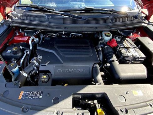 Used 2016 Ford Explorer Sport w/ Equipment Group 401A AWD/4WD image 29