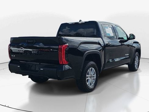 Used 2023 Toyota Tundra SR5 w/ SR5 Convenience Package AWD/4WD image 6