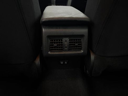 Used 2025 Toyota Camry LE image 23