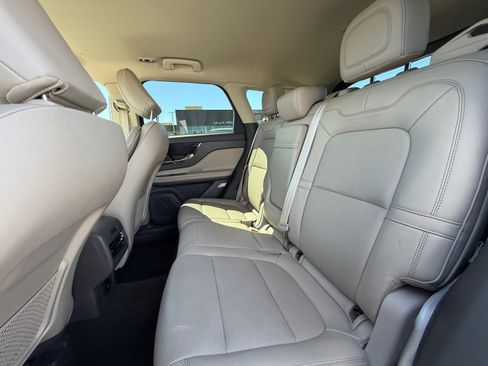 Used 2022 Lincoln Corsair FWD w/ Equipment Group 101A image 17