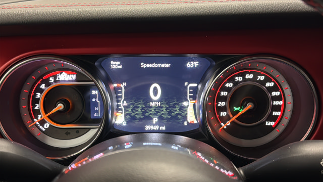Used 2023 Jeep Gladiator Rubicon w/ LED Lighting Group AWD/4WD image 16
