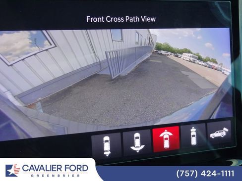 Used 2023 Jeep Grand Cherokee L Limited w/ Luxury Tech Group II AWD/4WD image 39