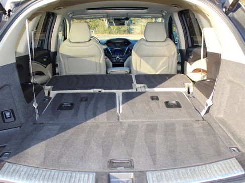 Used 2017 Acura MDX SH-AWD image 17