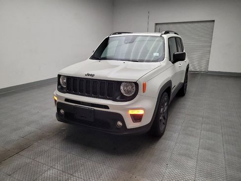 Used 2021 Jeep Renegade Latitude FWD image 15