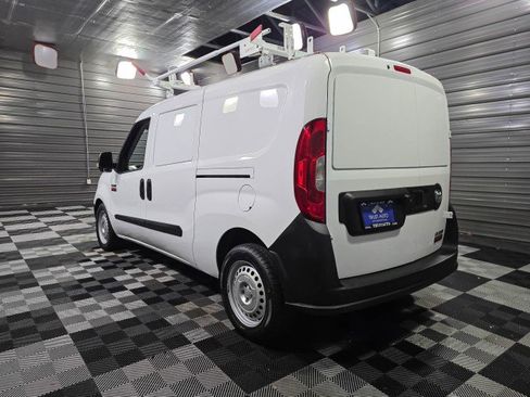 Used 2018 RAM ProMaster City Tradesman image 7