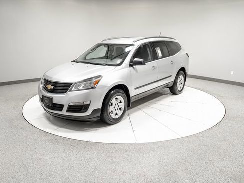 Used 2017 Chevrolet Traverse LS AWD/4WD image 35