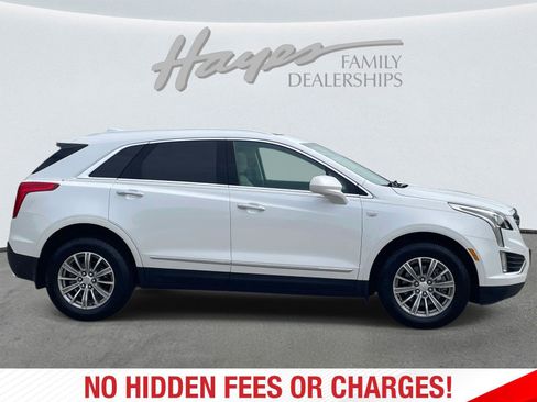 Used 2019 Cadillac XT5 Luxury AWD/4WD image 2