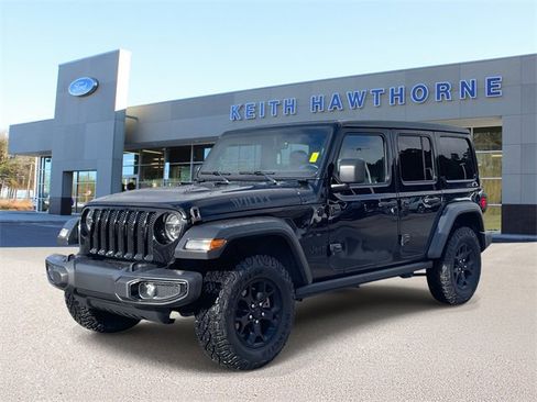 Used 2021 Jeep Wrangler Unlimited Willys image 3