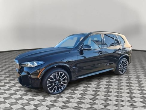 New 2026 BMW X5 sDrive40i w/ M Sport Package image 2