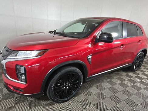 Used 2025 Mitsubishi Outlander Sport LE AWD/4WD image 6