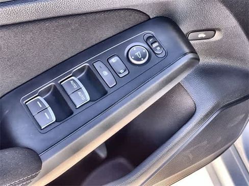 Certified 2023 Honda Civic Sport image 30