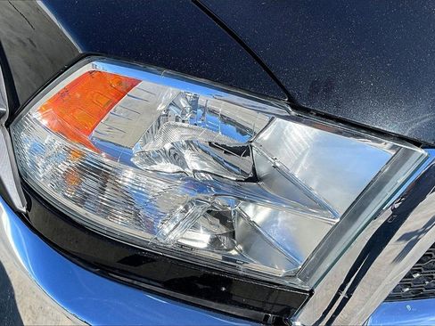 Used 2016 RAM 2500 Tradesman w/ Chrome Appearance Group image 31