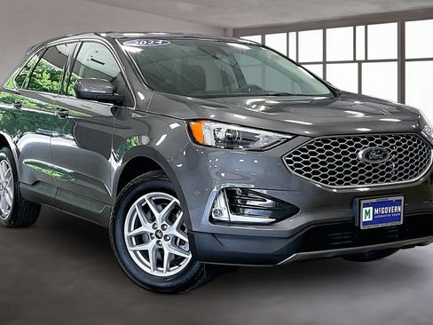 Used 2024 Ford Edge SEL w/ Convenience Package AWD/4WD image 3