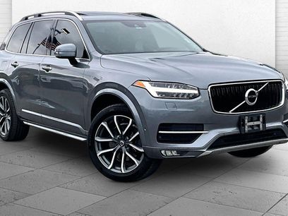 Used 2016 Volvo XC90 T6 Momentum w/ Momentum Plus Package