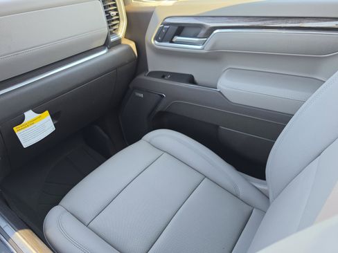 New 2026 Chevrolet Silverado 1500 LTZ w/ Technology Package AWD/4WD image 18