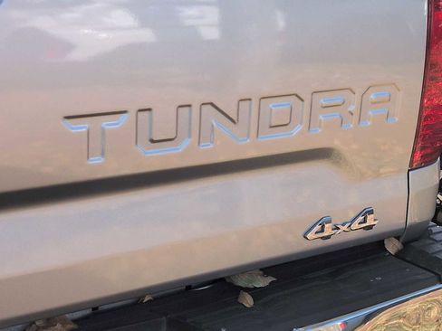 Used 2020 Toyota Tundra SR5 w/ SR5 Upgrade Package image 13