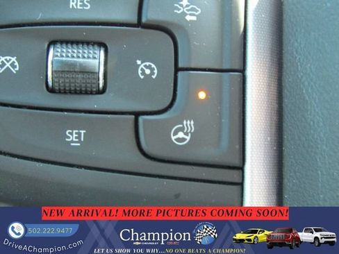 Used 2026 GMC Sierra 2500 SLT AWD/4WD image 21