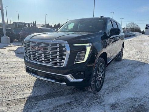 New 2026 GMC Yukon XL Denali w/ Sun & Power Step Package image 2
