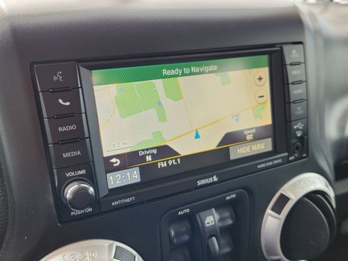 Used 2013 Jeep Wrangler Unlimited Sahara w/ Dual Top Group image 22