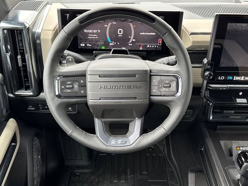 New 2026 GMC Hummer EV SUV image 15