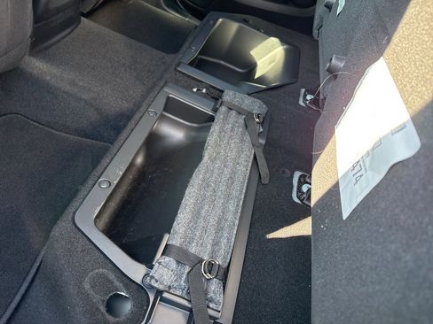 Used 2023 Ford Ranger XLT w/ Equipment Group 301A Mid image 11