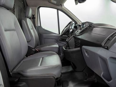 Used 2019 Ford Transit 250 Base image 20