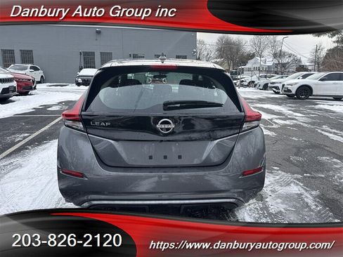 Used 2024 Nissan Leaf S image 5
