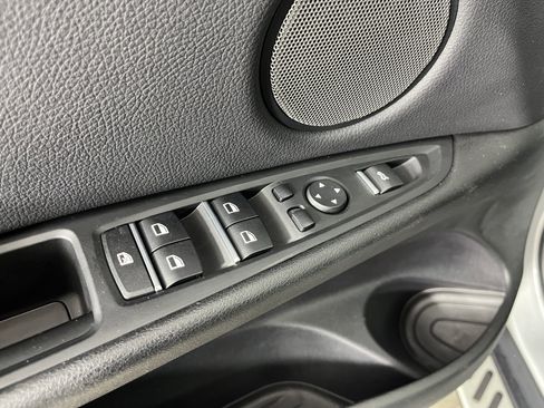 Used 2015 BMW X5 xDrive35d image 19