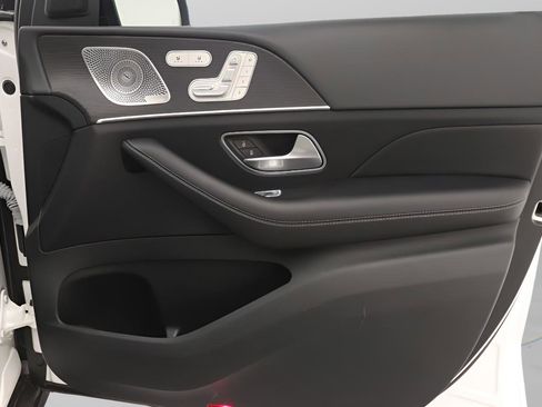 Certified 2022 Mercedes-Benz GLS 450 4MATIC image 21