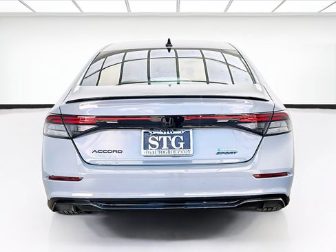 Used 2025 Honda Accord Sport image 5