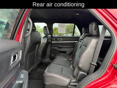 Used 2018 Ford Explorer Sport AWD/4WD image 9