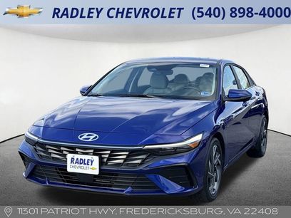 Used 2025 Hyundai Elantra Limited