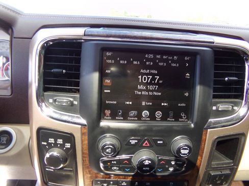 Used 2013 RAM 1500 Laramie Longhorn w/ Convenience Group AWD/4WD image 30