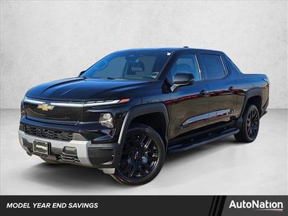 New 2025 Chevrolet Silverado EV LT w/ LPO, Dark Package Plus