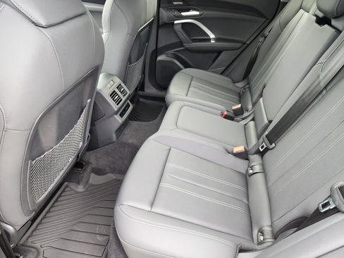 Certified 2025 Audi Q5 Premium Plus w/ Premium Plus AWD/4WD image 34