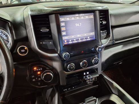 Used 2019 RAM 1500 Big Horn image 9